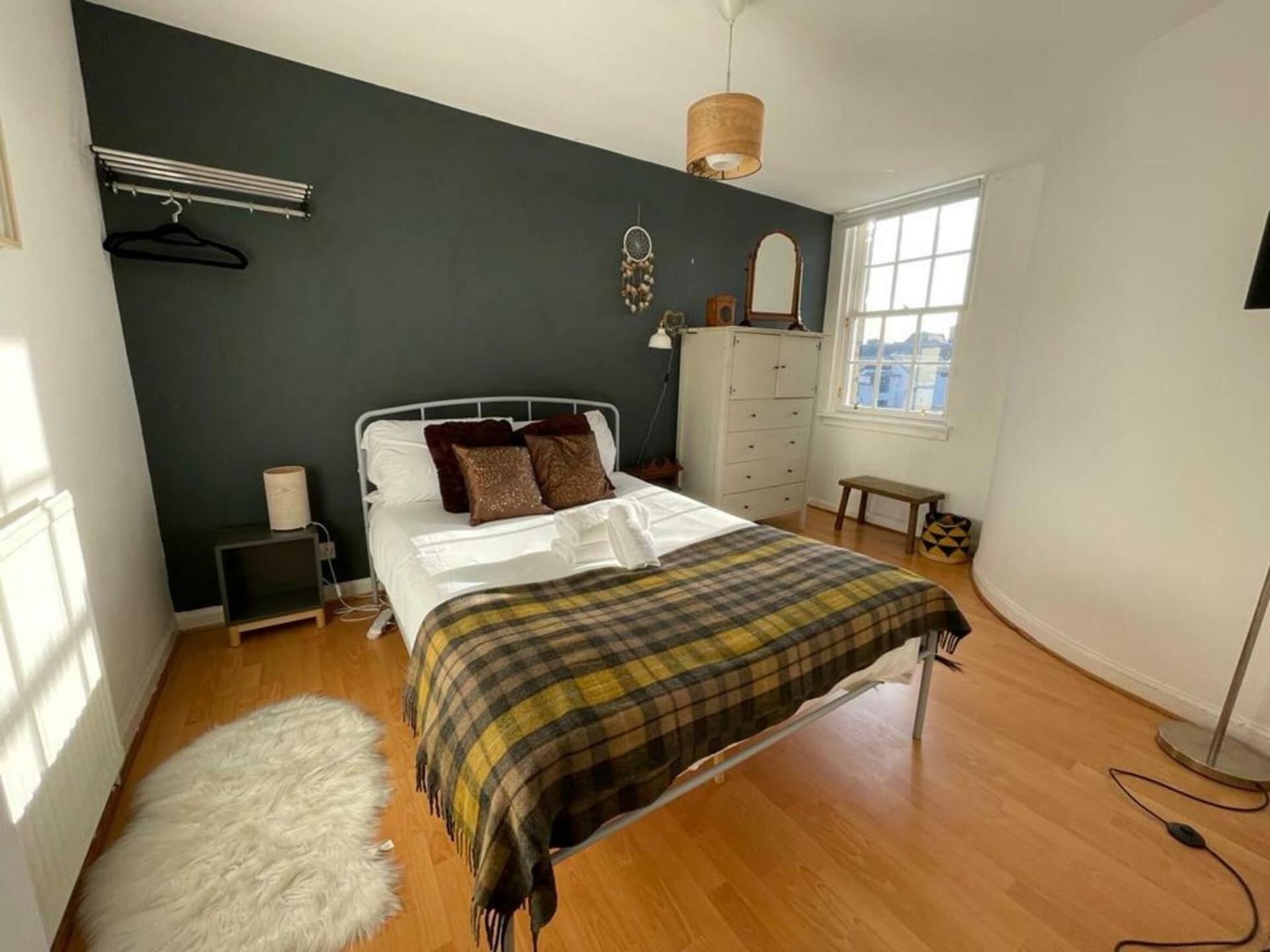 Charming 3 Bedroom Apartment In The Heart Of Vibrant Old Town Edinburgh Exterior photo