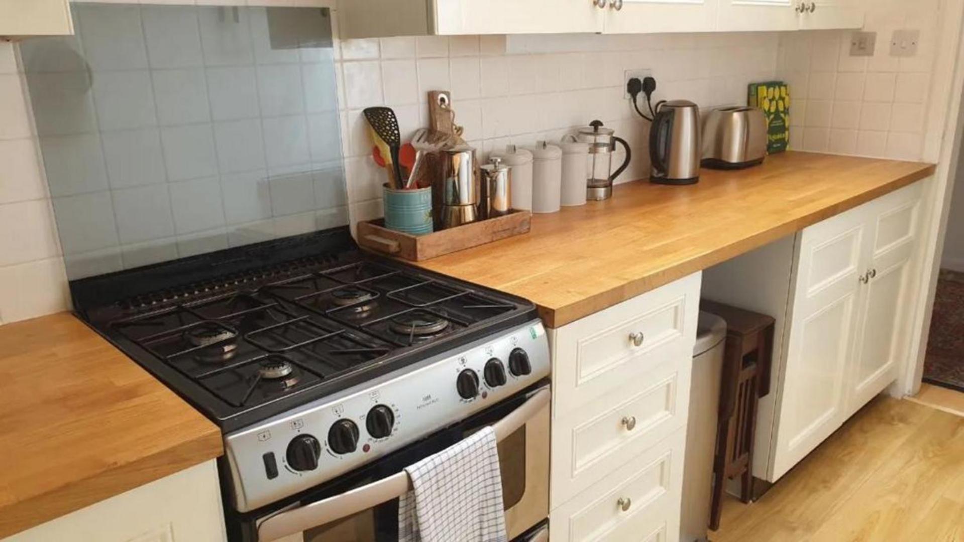 Charming 3 Bedroom Apartment In The Heart Of Vibrant Old Town Edinburgh Exterior photo